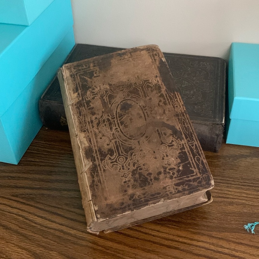 Tiffany and co antique book The Life of our lord and saviour Jesus Christ 421